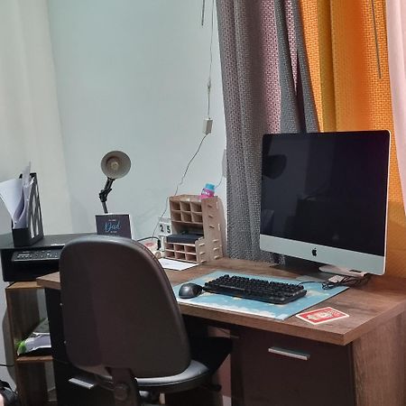 Luqa Premium Rooms Bagian luar foto